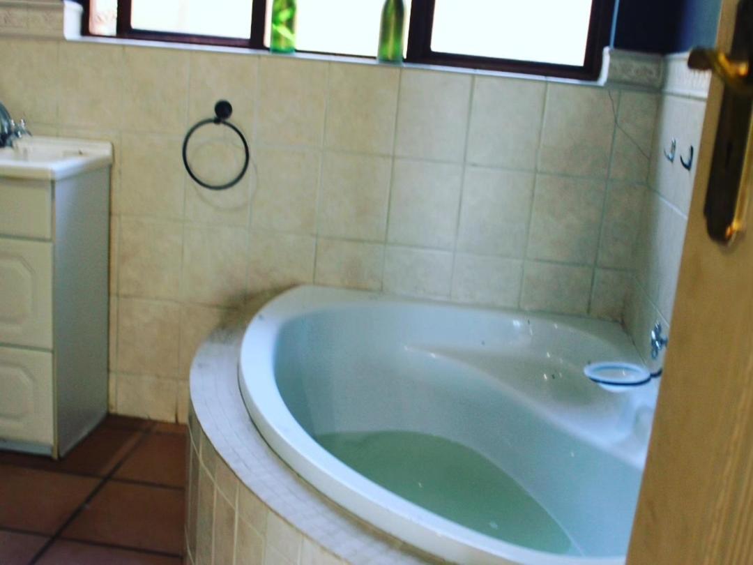 Villa Patogeng Self Catering - Da Gama Dam View White River Esterno foto
